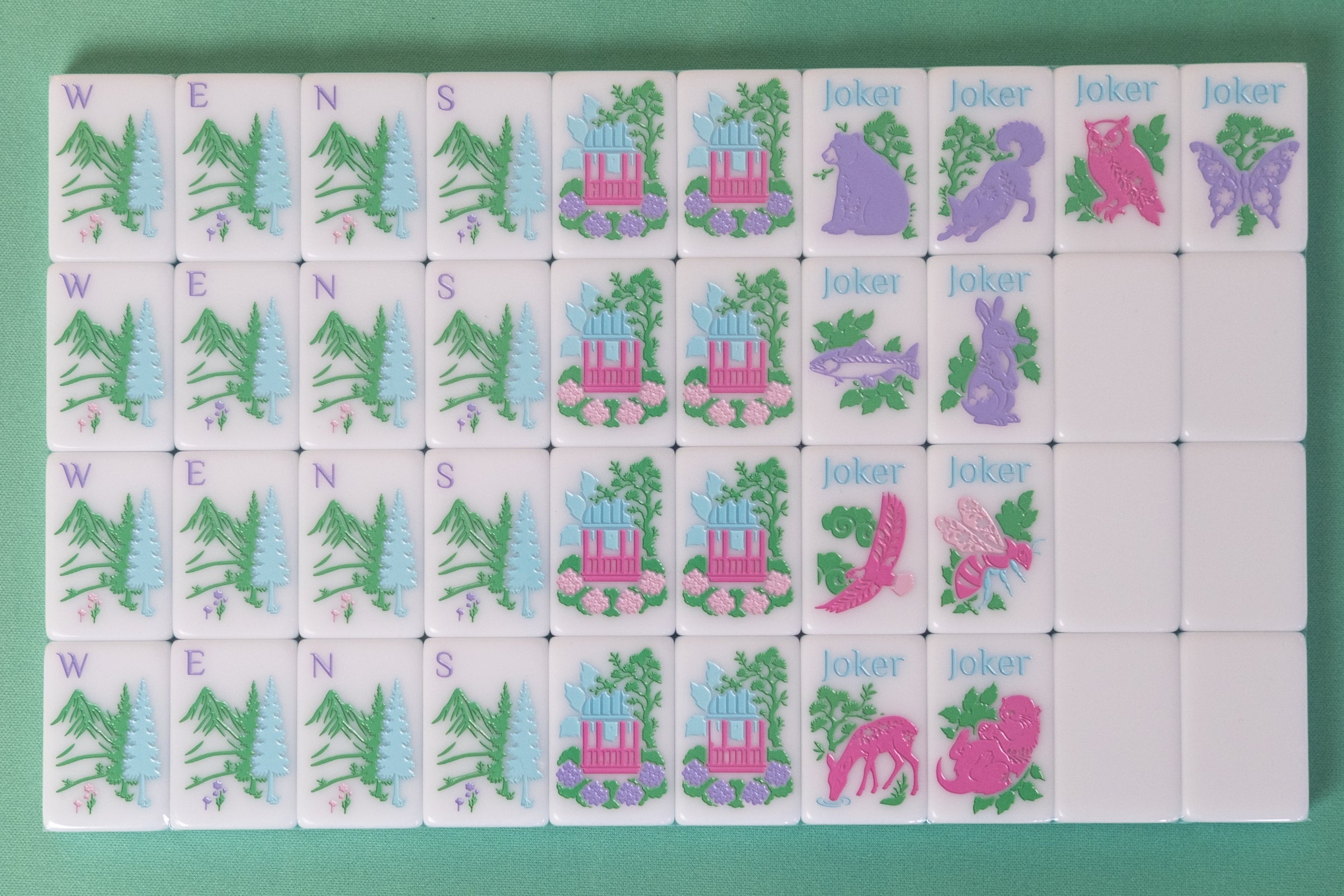 Southern Springs American mahjong tile set showing packaged tile layout with jokers and winds (NEWS)