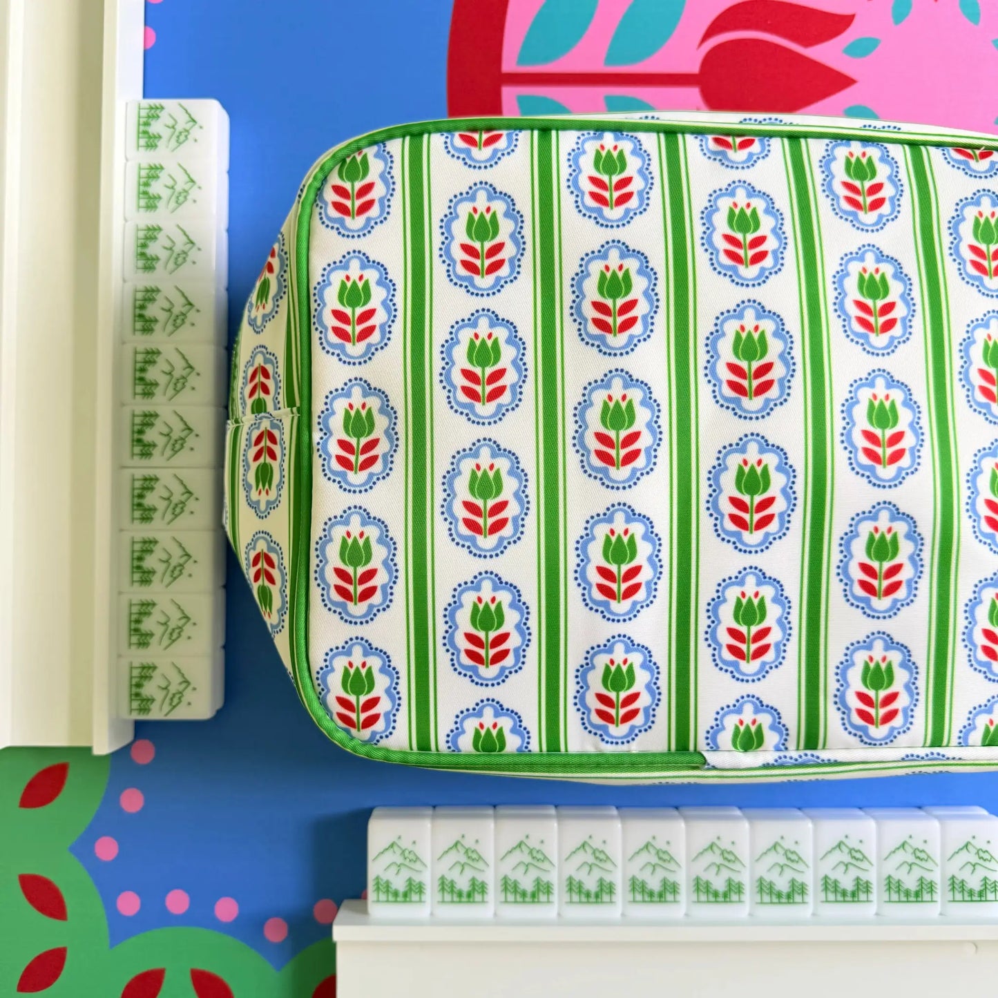 The Nordic Flower Bag - Red & Green