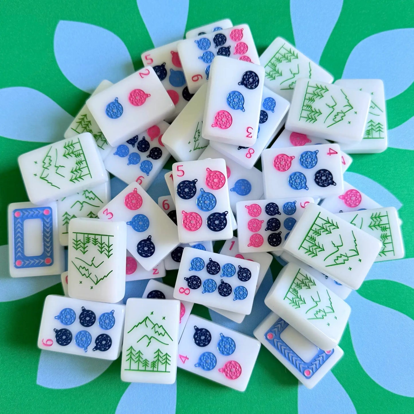 The Scandinavian Christmas Mahjong Collection's dots displayed on the Emerald Mist Mahjong Mat.